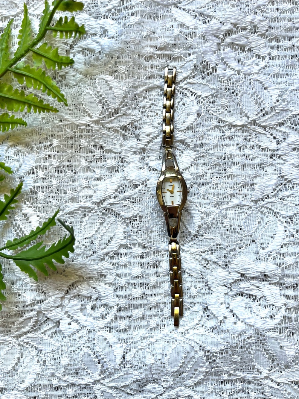 Vintage Timex Silver & Gold Tone Watch
